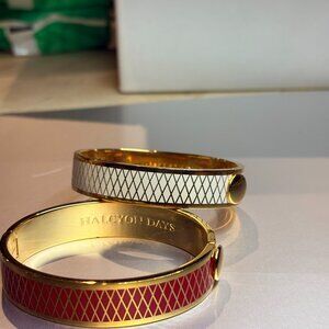 Halcyon Days Gold Enamel Lattice Bangle Bracelet – Red / White